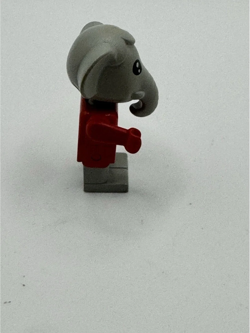 Vintage Lego Mini Figure Minifig FABULAND Personnage Figurine EDWARD Elephant